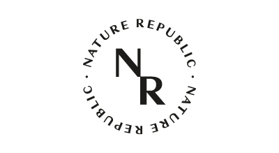 شعار شركة  NATURE REPUBLIC الذي يظهر اسم العلامة التجارية مكتوبًا باللون الاسود