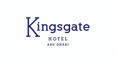 الصورة عبارة عن شعار Kingsgate Hotel  مكتوبة باللون الازرق  مع خلفيه ابيض